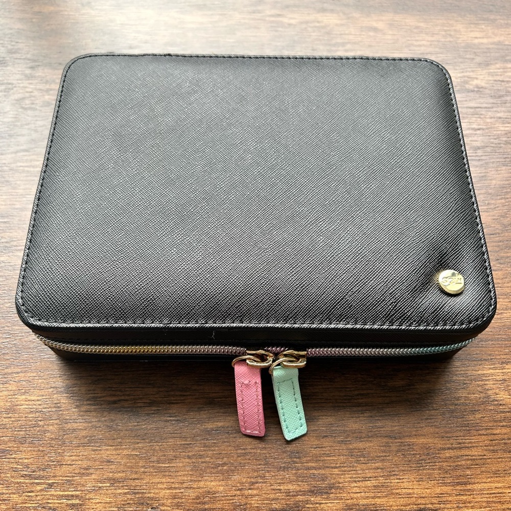 Stoney Clover Lane x Stephanie Gottlieb Black Travel Jewelry Case